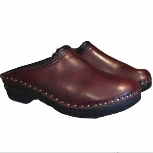 Troentorps Bastad Leather Swedish Studded Clogs